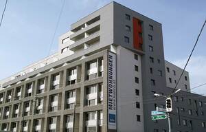 1100 Wien, Raxstra&szlig;e 2 und 4, Laxenburger Stra&szlig;e 102